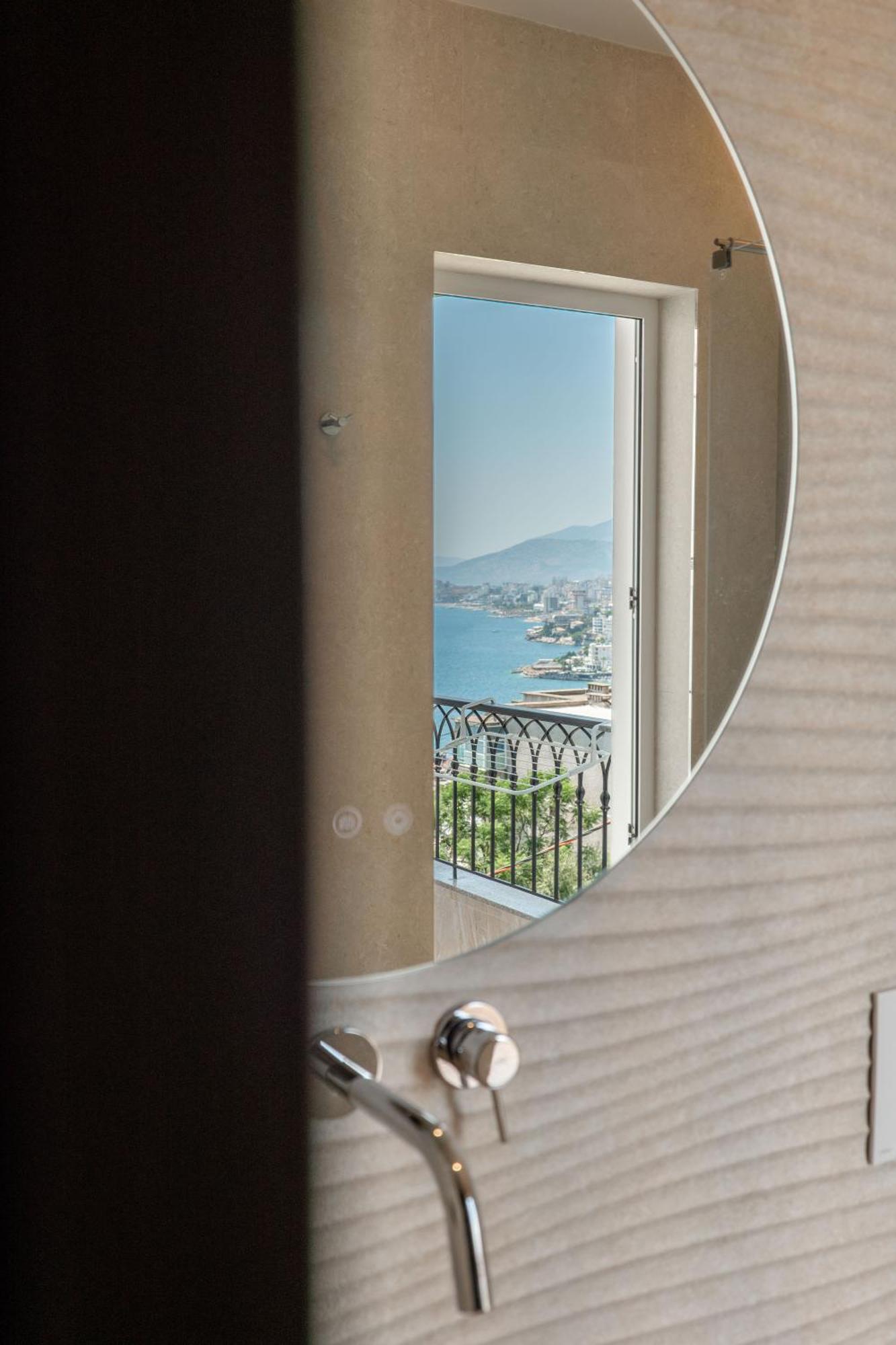Kamara Rooms Sarande Bagian luar foto