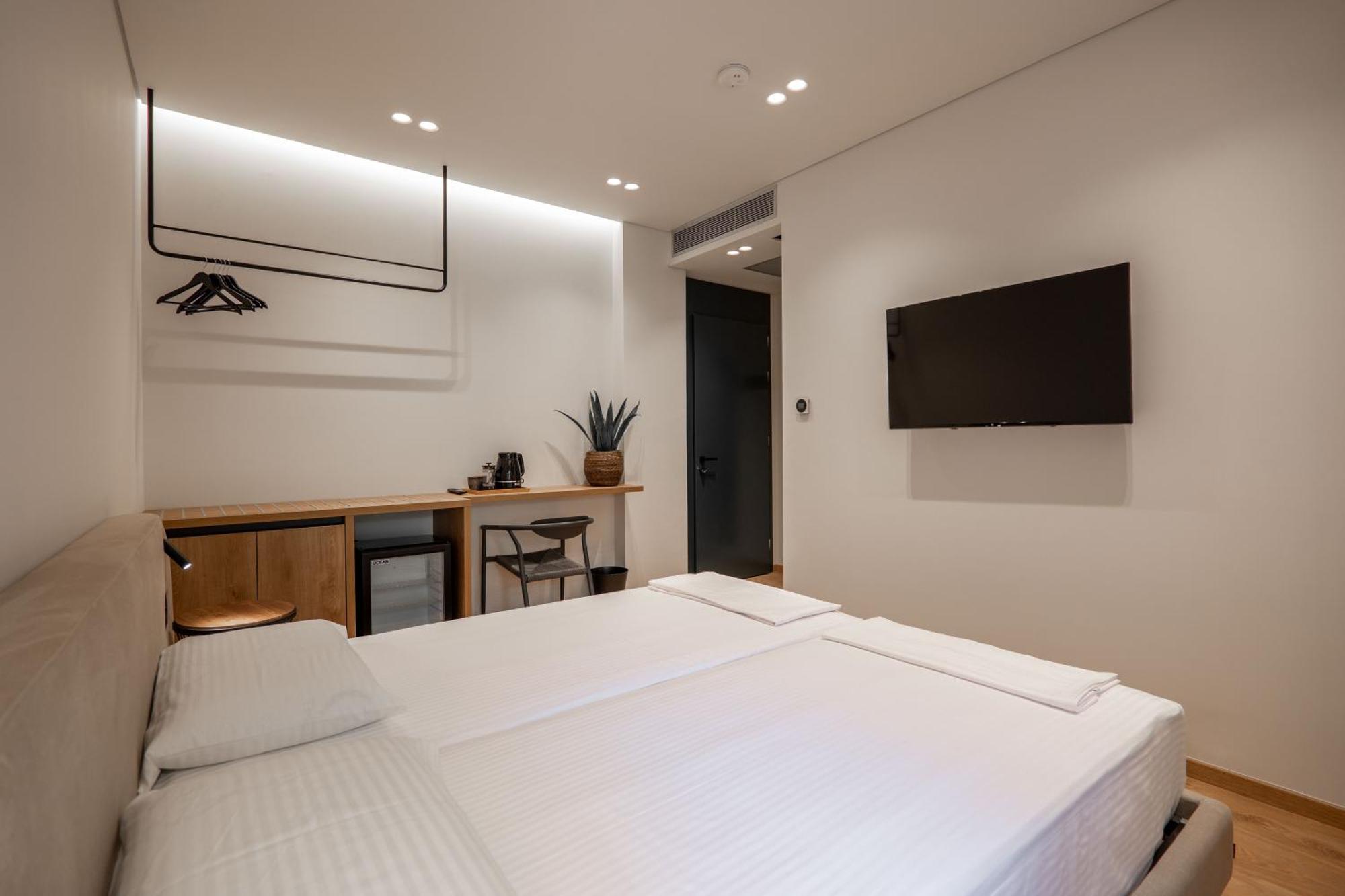 Kamara Rooms Sarande Bagian luar foto