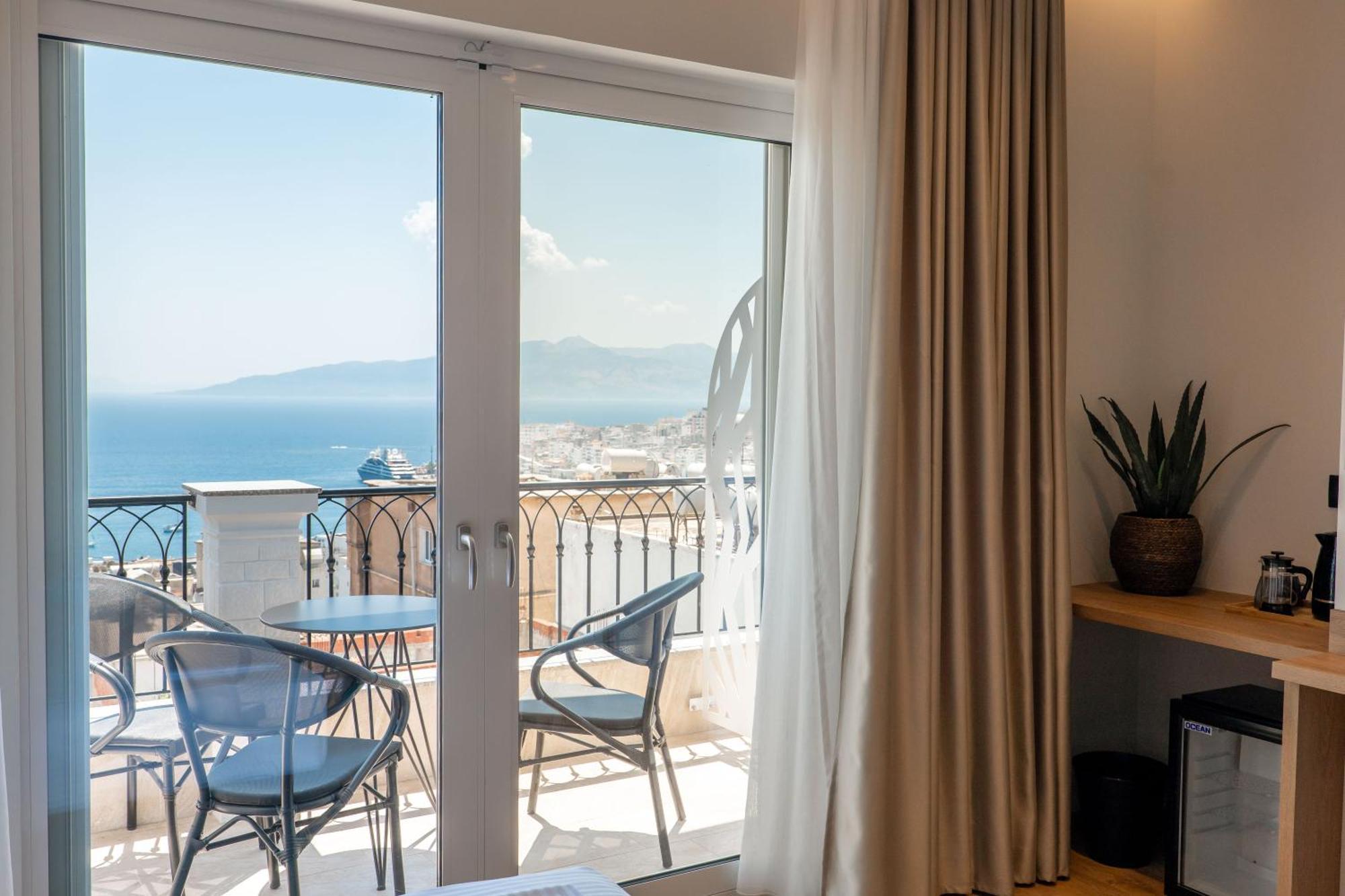 Kamara Rooms Sarande Bagian luar foto